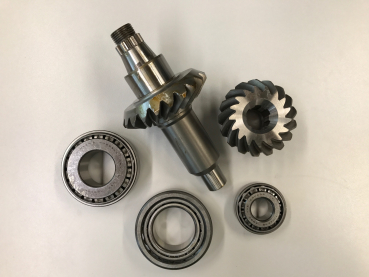 Pinion Gear and Shaft Assembly